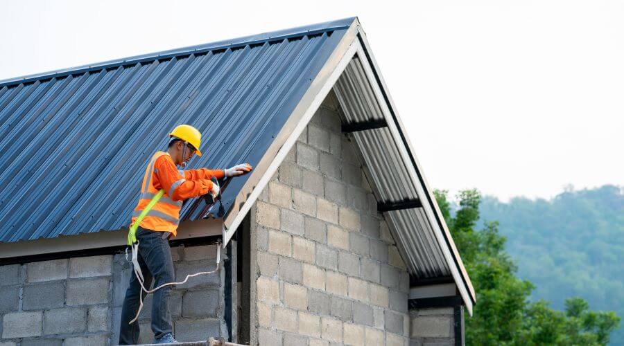 Expert new roof installation services in Brillion, WI